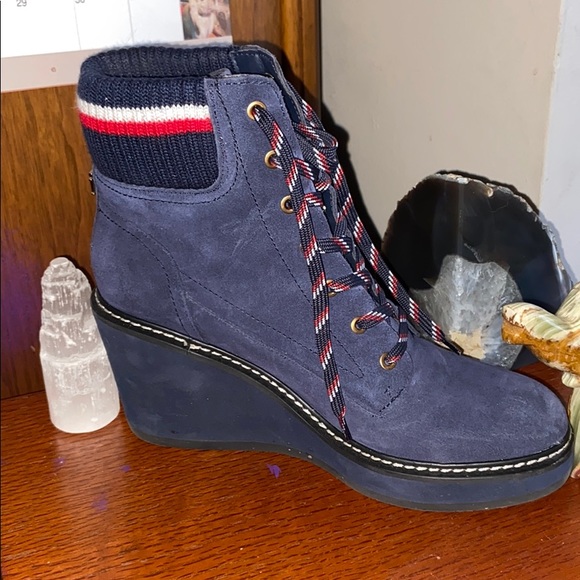 Tommy Hilfiger Wedge Sneakers - Picture 5 of 6